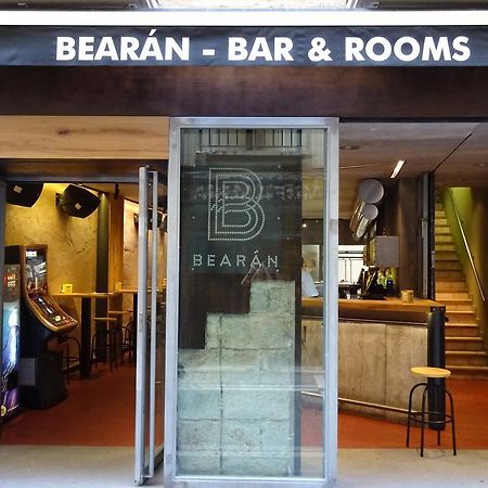 Bearan Bar & Rooms Пампона Екстериор снимка